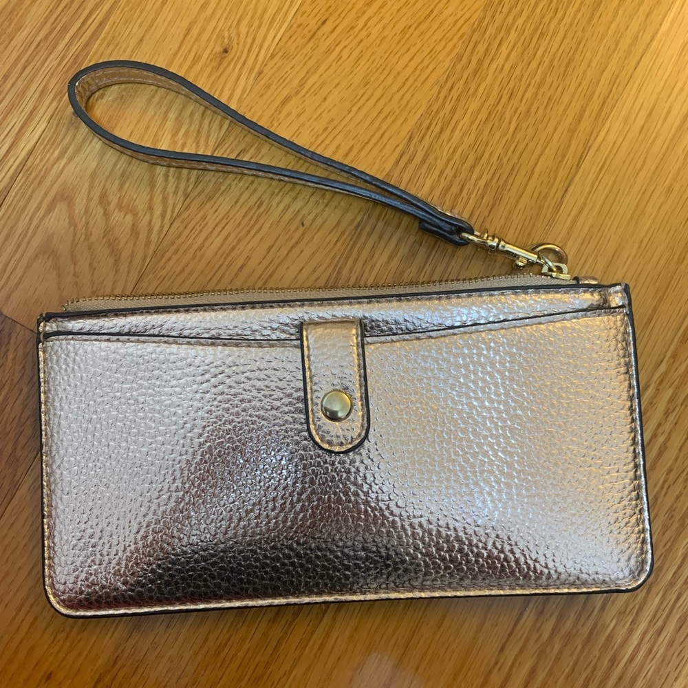 Wristlet